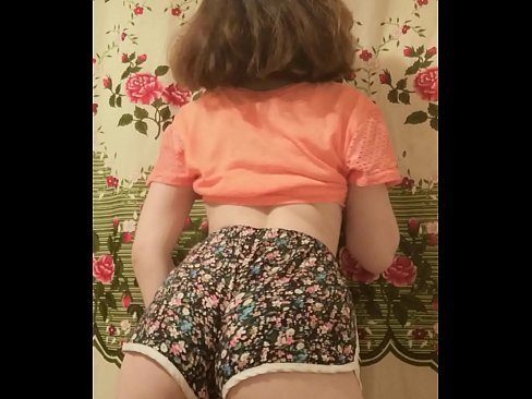❤️ Keçika ciwan a seksî li ber kamerayê kurtanên xwe ji xwe dike ️❌ Vîdyoyê porno li ku.loanworld.top ❌